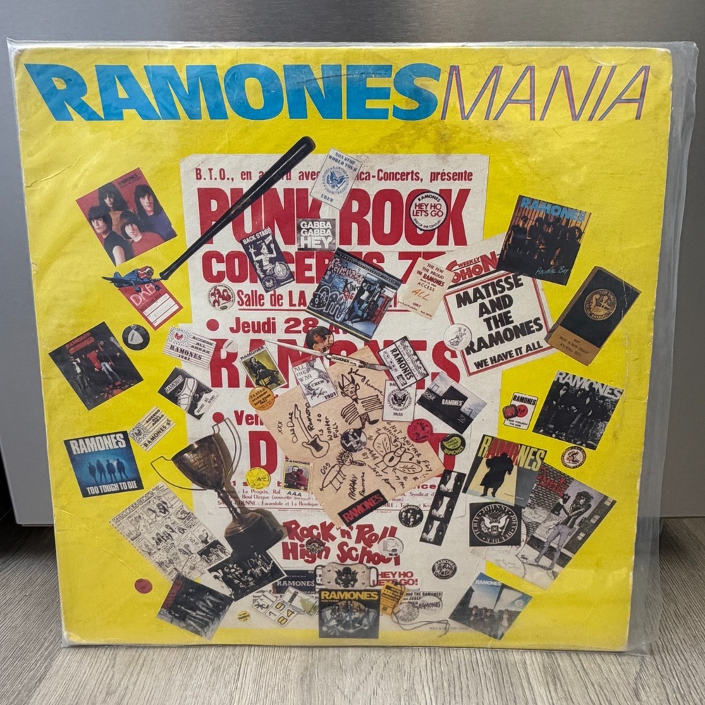 Ramones Mania 1988 Double Vinyl LP Sire Records 1-25709 Punk Rock Compilation